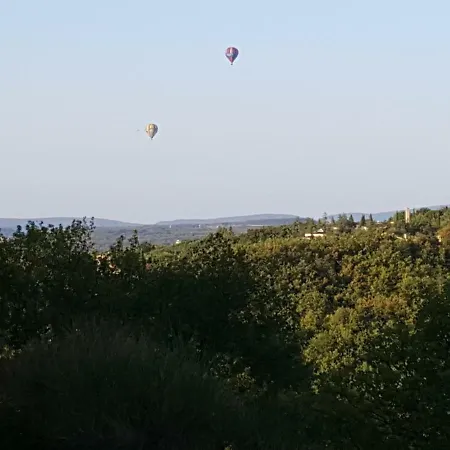 Reve De Provence Avec Jardin Et Piscine *